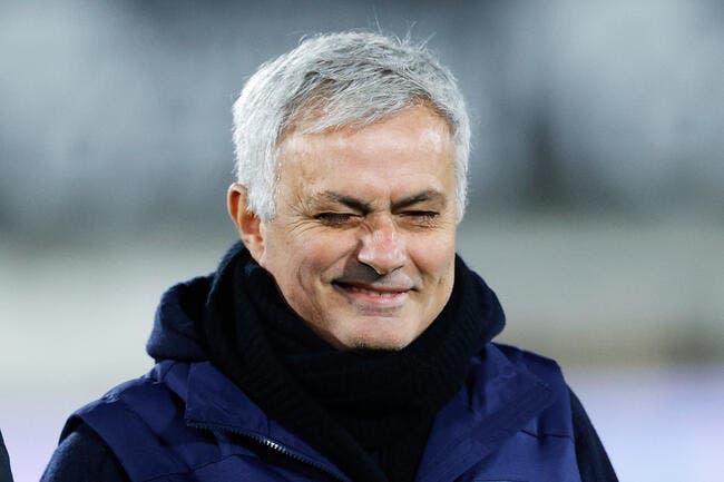 Mourinho viré virtuellement, le PSG écarte Rome