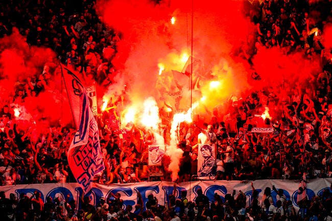 Le spectacle incroyable de Marseille en feu pour fêter la victoire de 1993