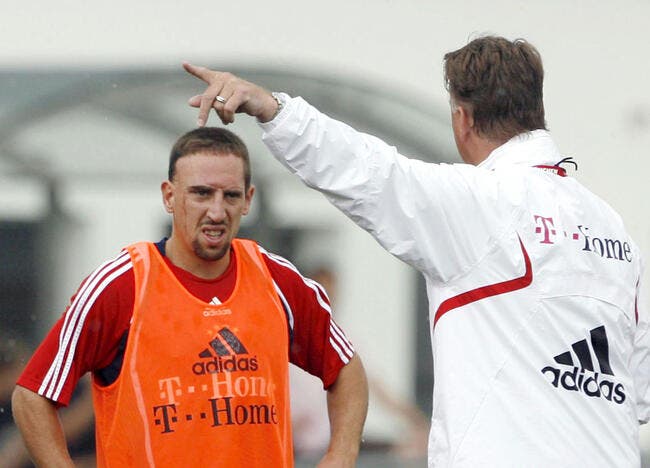Van Gaal veut régler le cas Ribéry
