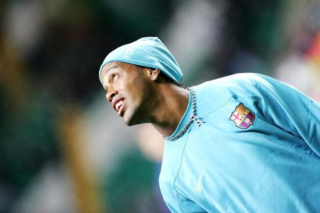Vidéo : Le vibrant hommage du Barça à Ronaldinho