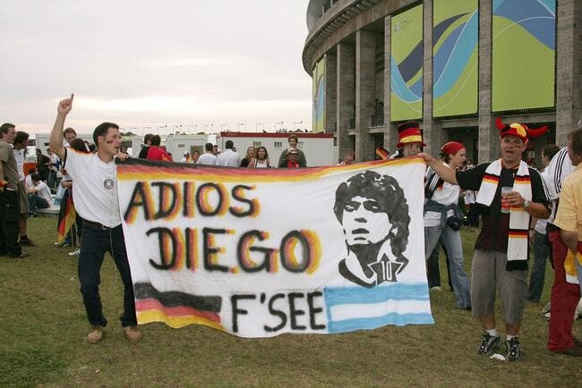 Video : Müller a fait payer à Maradona son affront