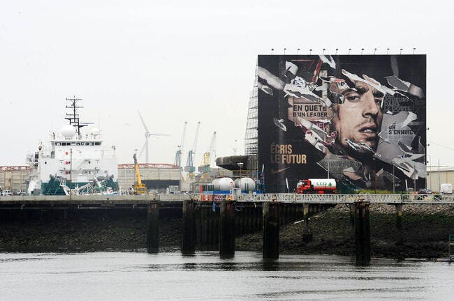 La photo foot : Ribéry s’expose en géant sur le port de Boulogne