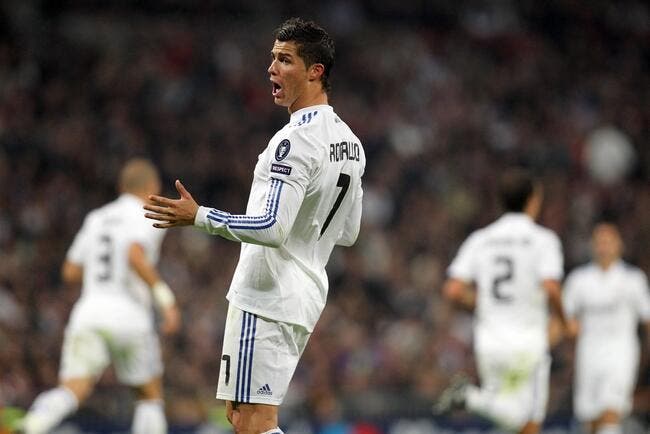 Cristiano Ronaldo, la légende lui tend les bras