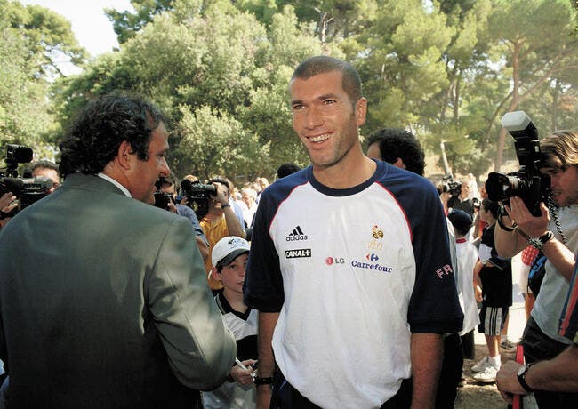 Platini conseille à Zidane de prendre son temps