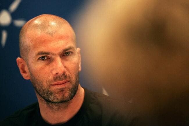 Zidane payé pour aider le Qatar ? Les coups de boule tombent