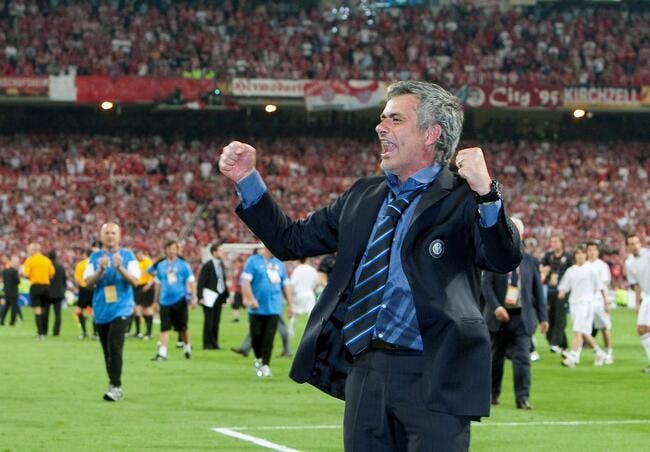 Mourinho élu entraîneur de l'année 2010