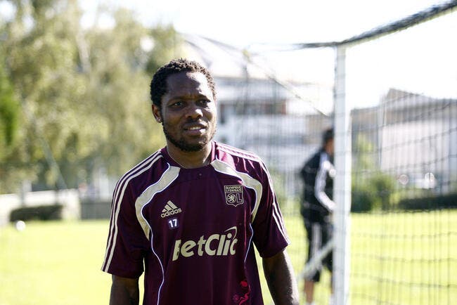 Makoun veut s’inspirer de l’OL pour Aston Villa