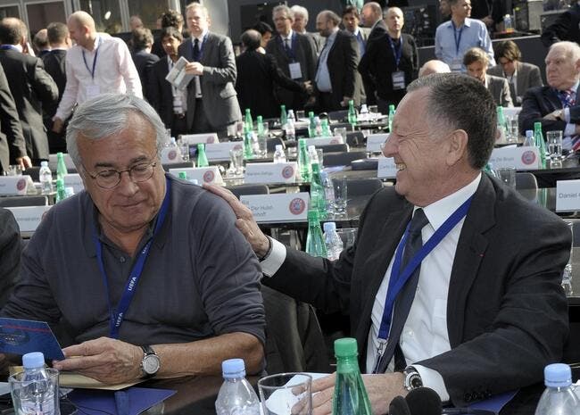 Photo : Dassier et Aulas, on rigole bien à l'UEFA