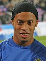 Ronaldinho inspire le Brésil